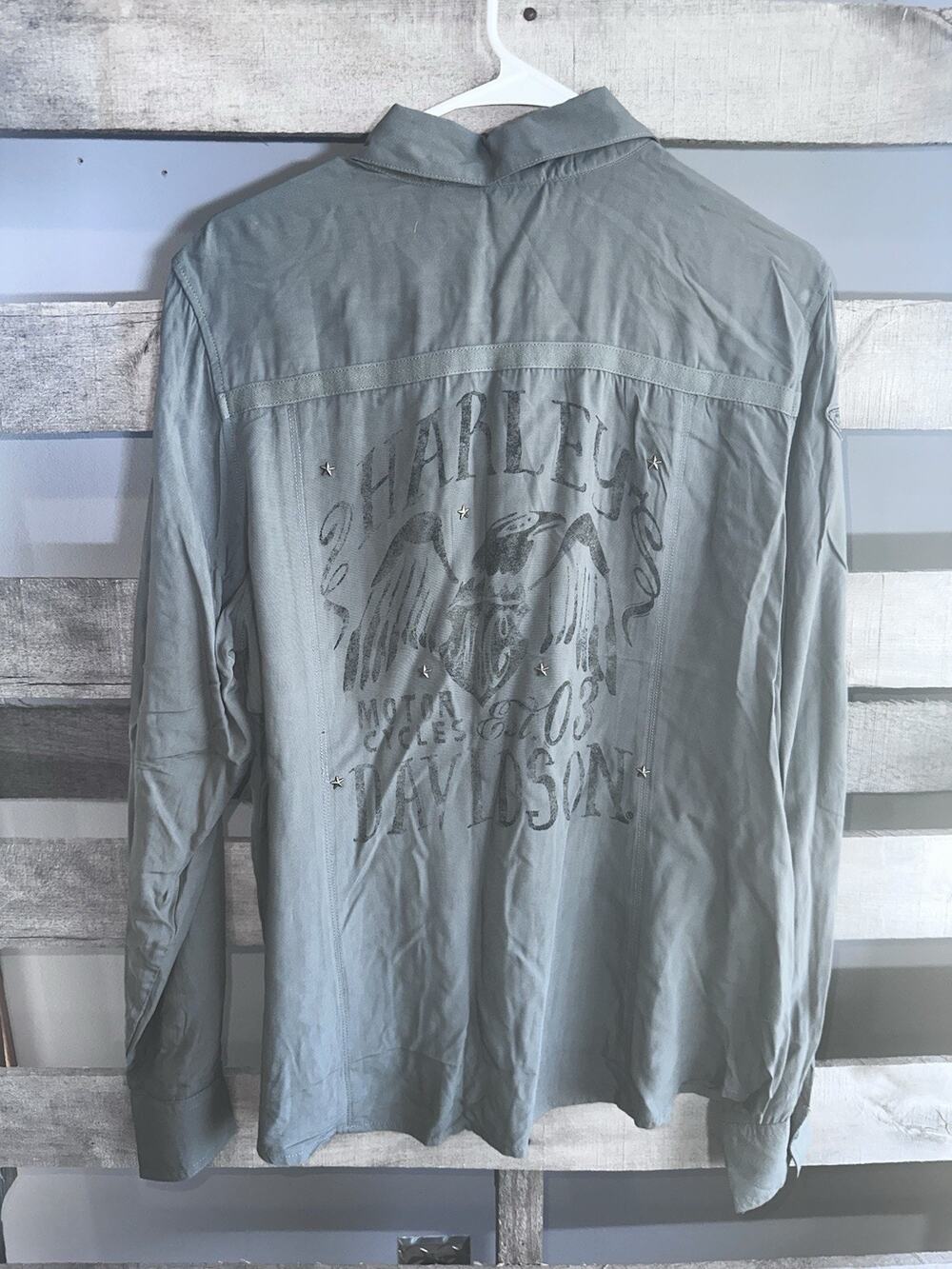 Harley Davidson Ladies Size XL Olive Green Button Front Long Sleeve Logo Top